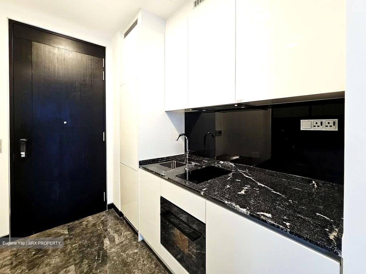 Midtown Bay (D7), Apartment #573885291